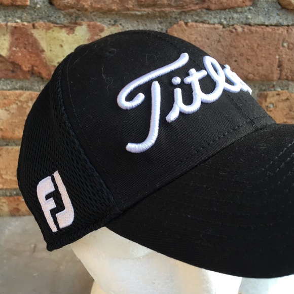 titleist men's sports mesh fitted golf hat